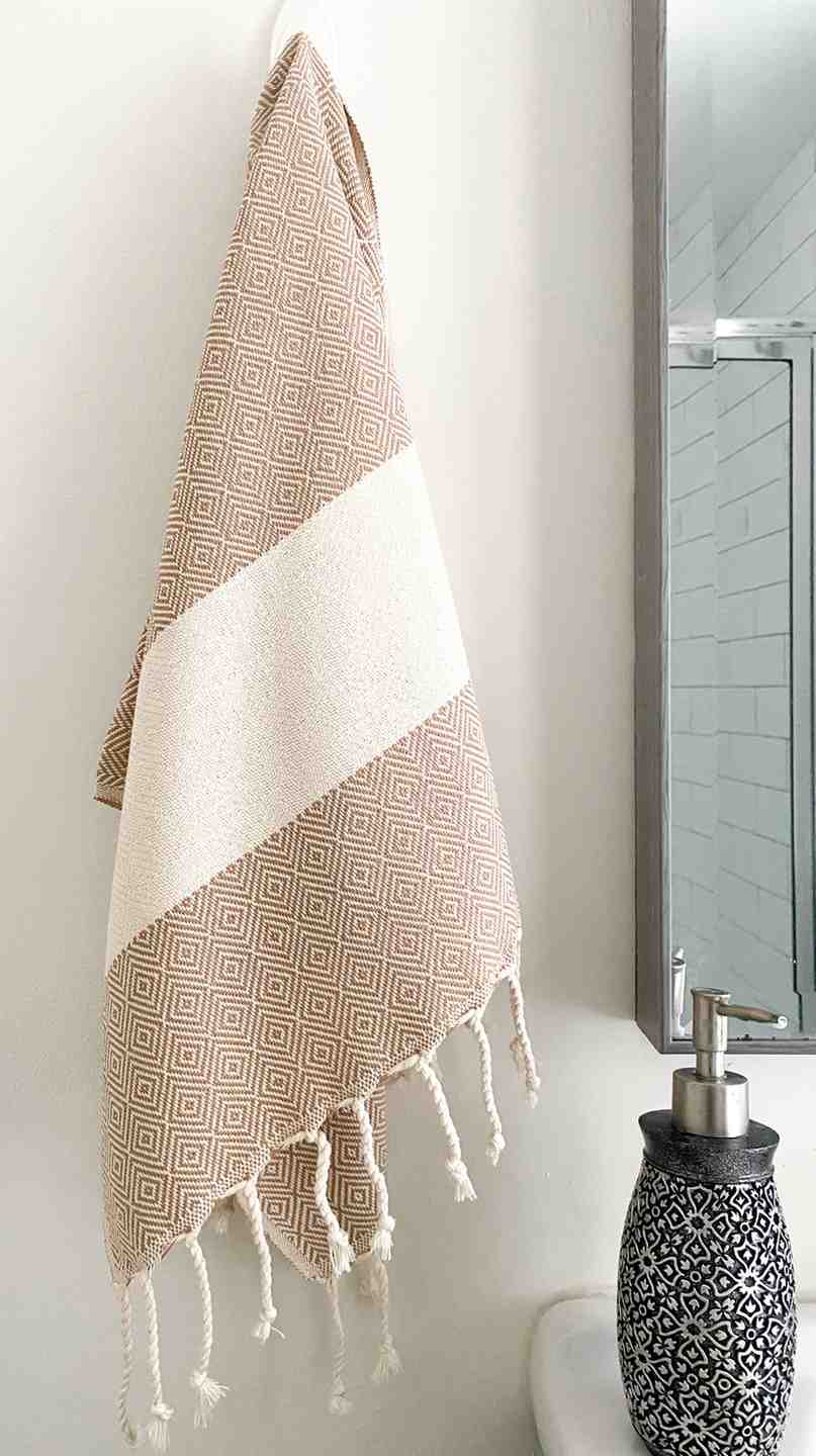 Diamond Hand Towel